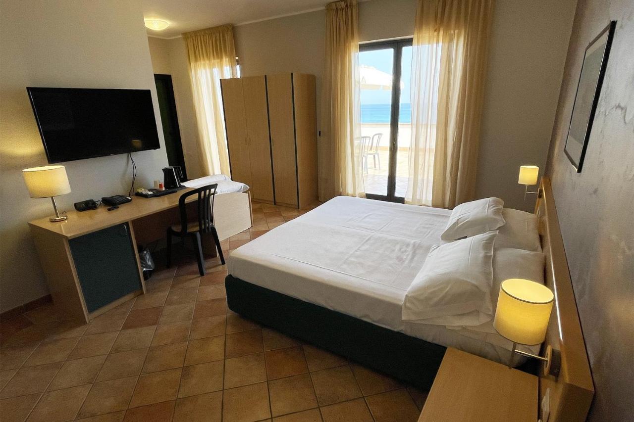 Hotel Federica Riace Marina Dış mekan fotoğraf
